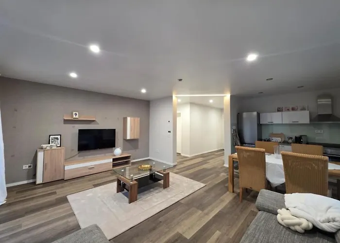 Neu! Modernes Wohnen Appartement *